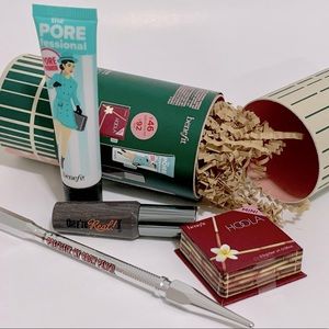 benefit Giftin’ Goodies Mini Mascarara, Brow Pencil, Pore Primer & Mini Hoola